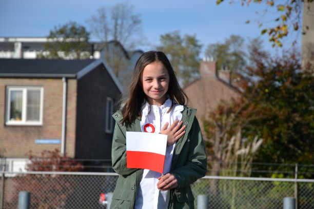 Niepodległa do hymnu! – Święto Niepodległości w Szkole Polskiej w Brunssum