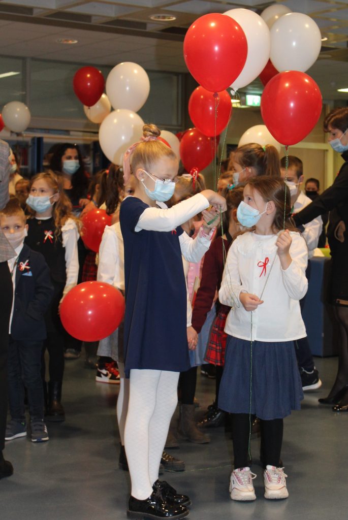 „Myślimy dzisiaj o Polsce.  Mówimy – nasz kraj ojczysty…” – uroczyste obchody Święta Niepodległości